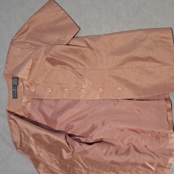 Liz Claiborne Vintage‎ Suit. Skirt/Jacket. Size 10 Petite - Picture 4 of 16